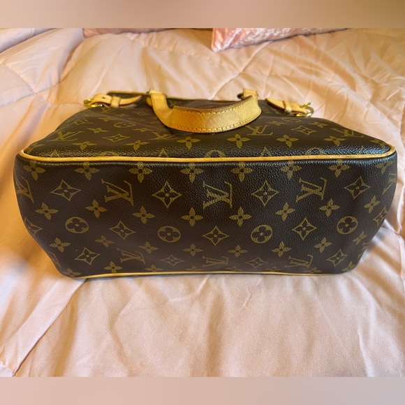 louis vuitton batignolles bag - Picture 10 of 12